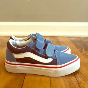 Vans Old Skool V Shoe - Kids size 10.5